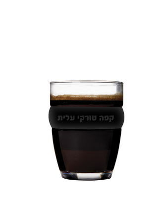 כוס קפה טורקי עם חבק חיל השריון